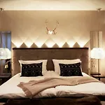 Lapland Bulevardi 5*