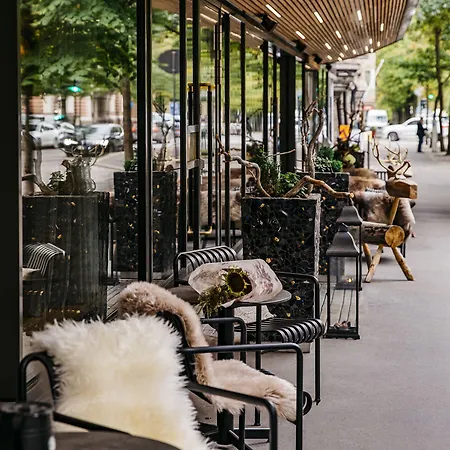 Szálloda Lapland Bulevardi 5*